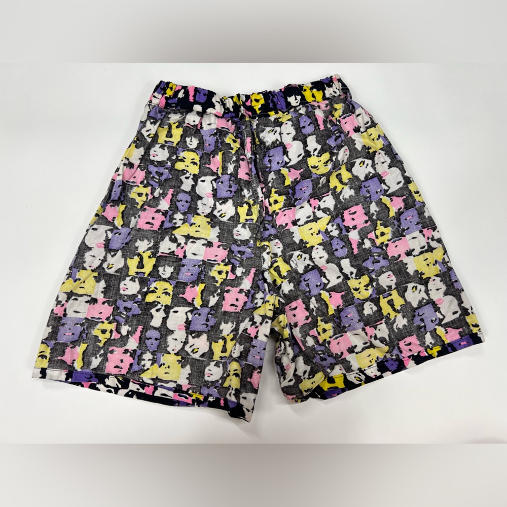 1990s Pop Art High Waist Shorts Long Cuff Rolled Short Warhol Graphic T Shirt 90 - Picture 6 of 17